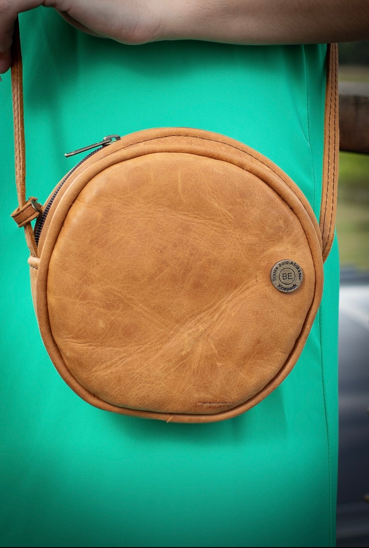 Basic Handbag Small Laura Handbag – Basic Essential